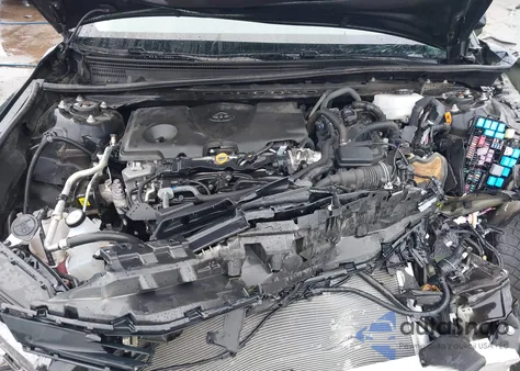 2025 Toyota Camry Le z USA, uszkodzony, nr VIN 4T1DBADK5SU503558